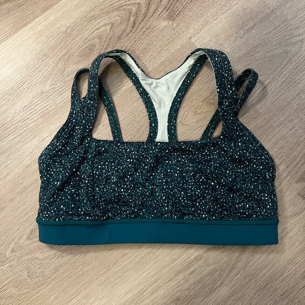 Lululemon Bra size 6